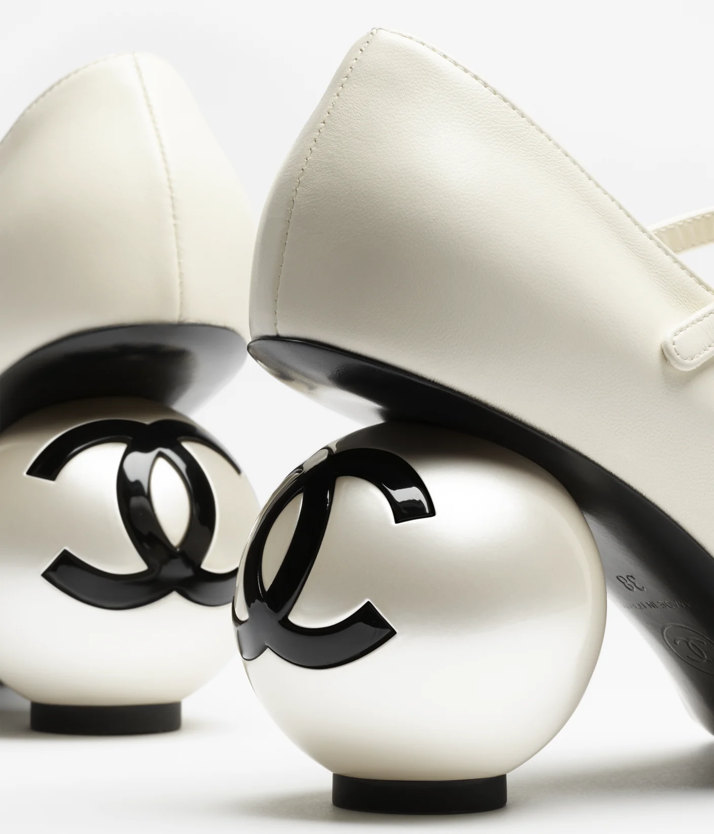 Chanel Fall-Winter 2025/26 Mary Janes - Image 2
